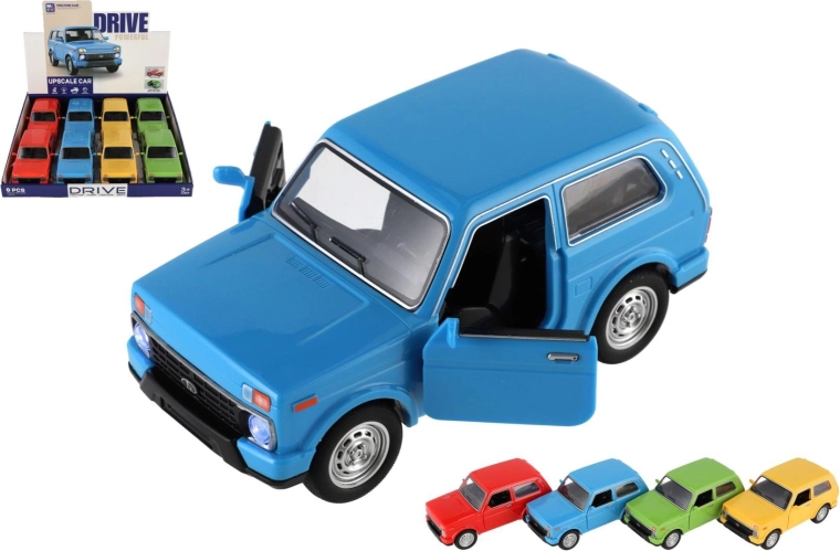 Plastik-Auto mit Schwungradantrieb mit Sound und Licht 15 cm (Farbmix)