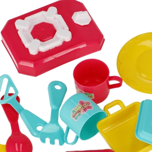 Komplettes Set zum Küchen-Rollenspiel
