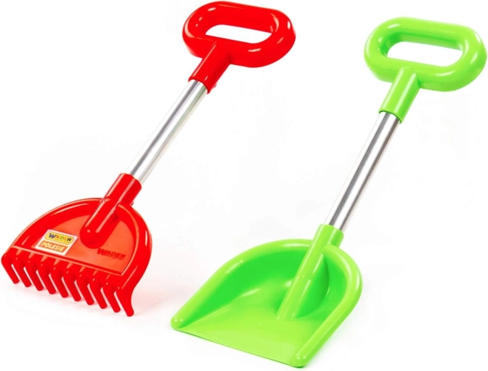 2 Werkzeuge für kreatives Spielen im Sand
