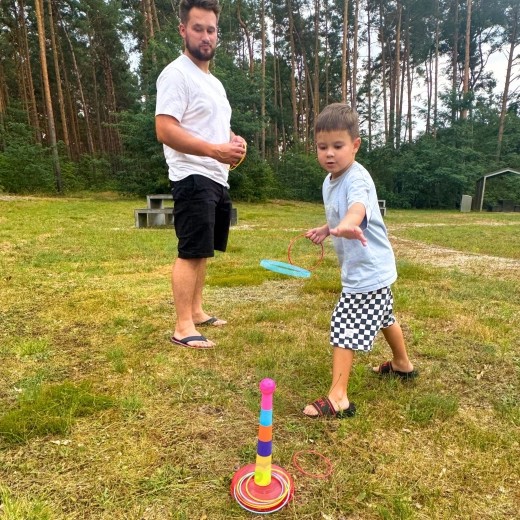Unterhaltsames Spiel für Kinder und die Familie
