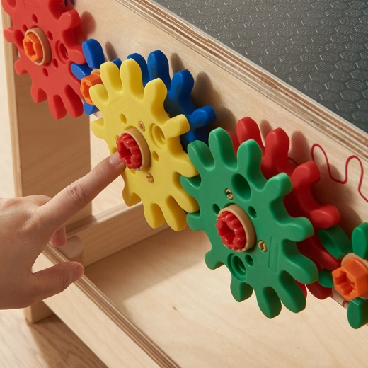 Spielerisches Entdecken von Zahnrädern