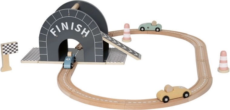 Ziel, Rampe und Markierungen für noch spannendere Fahrten