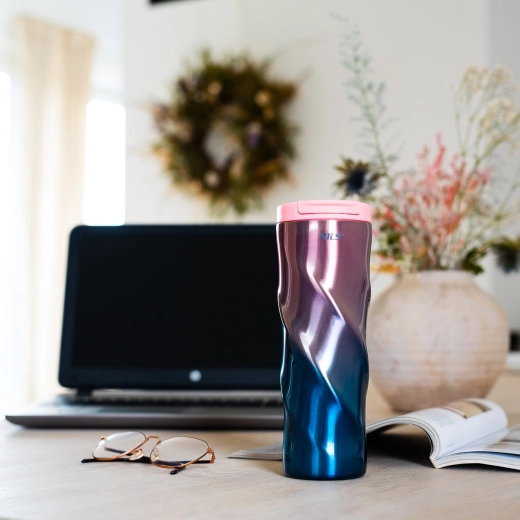 Sicherer Flip-Deckel mit dichtendem Silikon
