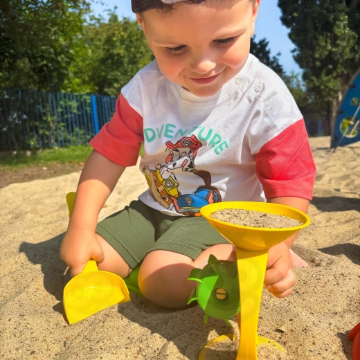 Sand- und Wassermühle für Experimente