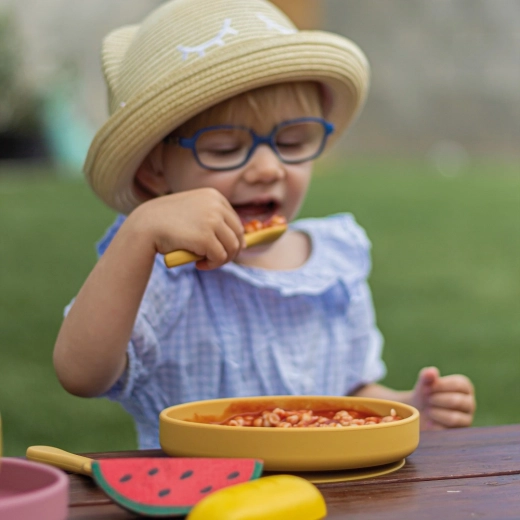 Stabiler Teller dank starkem Saugnapf