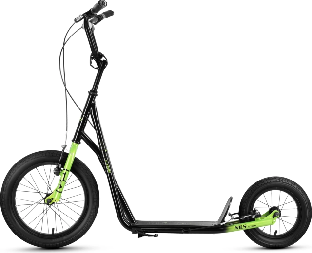 Luftgefüllte 16/12-Reifen für ruhige und stabile Fahrt