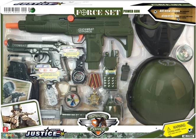 Militärset mit Helm