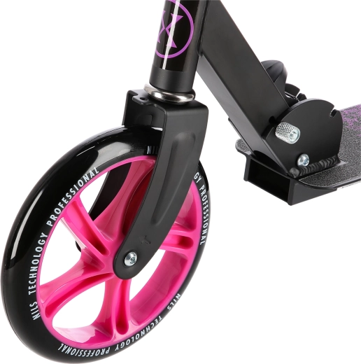 Schnelle und geschmeidige Fahrt auf 200-mm-Rädern mit ABEC 7