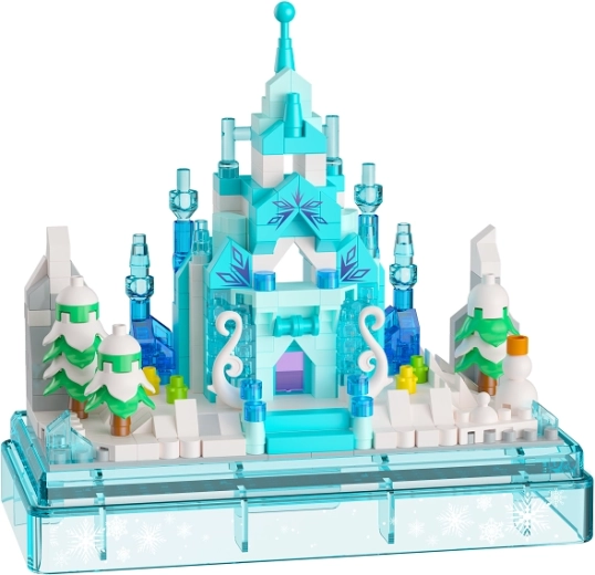 Eisschloss aus einer frostigen Landschaft