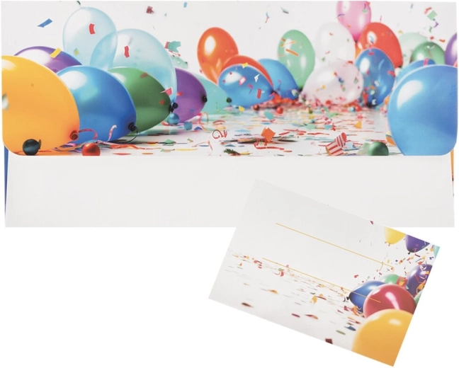 Papierumschlag mit Ballonmotiv mit eingelegter Karte