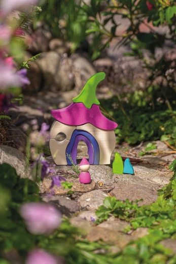 Natürliches Holz und sanfte Farben