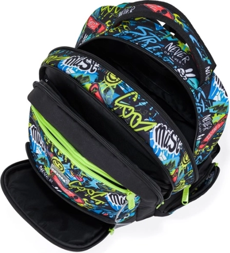 Clevere Organisation mit vielen Taschen