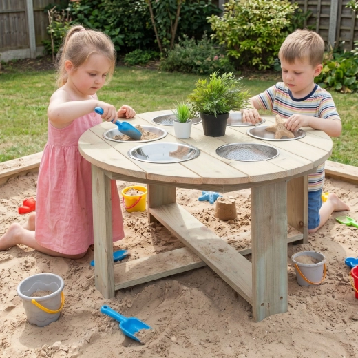 Ideal für gemeinsames Spielen im Freien