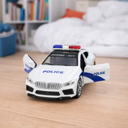 Öffnende Vordertüren für noch mehr Spielszenen