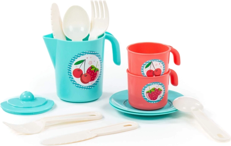 Tassen mit Henkeln und Untertassen für bequemes Servieren