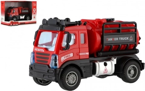 Feuerwehrauto mit Zisterne und Rückzugsmotor