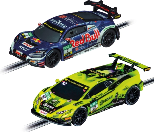 Zwei lizenzierte DTM-Rennwagen