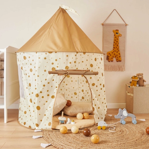 Gemütlicher Raum für die Fantasie von Kindern