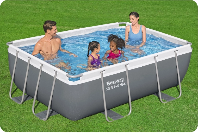 Stabile Stahlkonstruktion für sicheres Badevergnügen