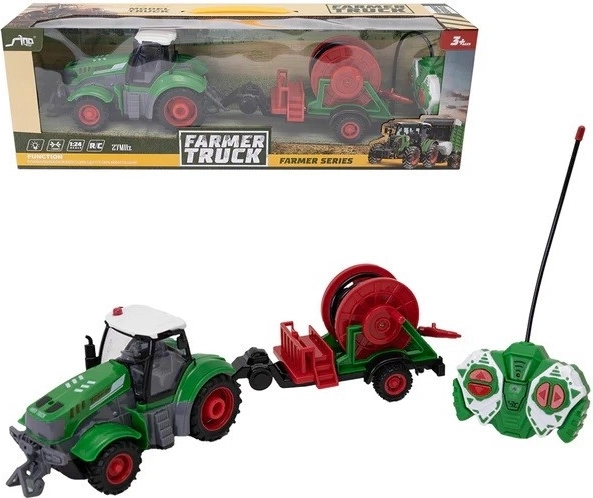 Ferngesteuerter Traktor mit Bewässerungsschlauch