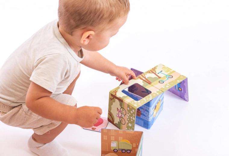 Robustes Leporello für kleine Hände