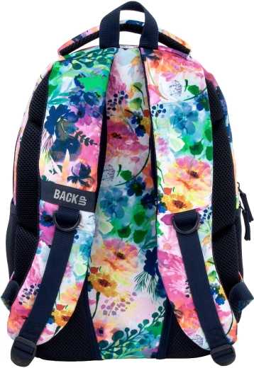 Geräumiger Rucksack mit ergonomischer Rückenpartie