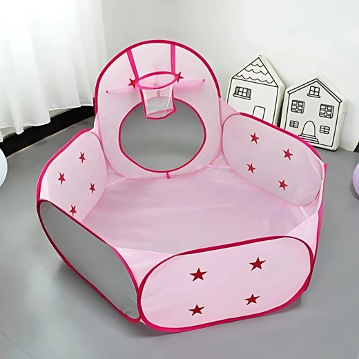 Trockenes Bällebad mit Ballkorb