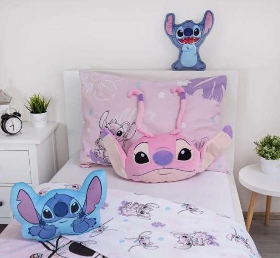 Dekoration fürs Kinderzimmer und fürs Bett