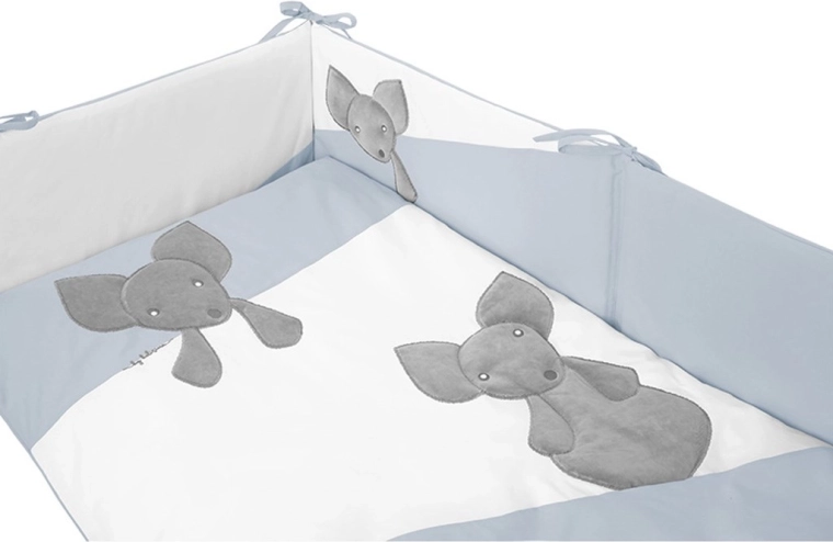 Komplettes Bettset in zartem Blau