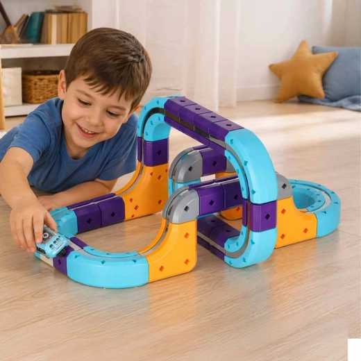 Kreatives Spiel für kleine Konstrukteure