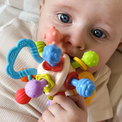 Rassel und Beißring 2 in 1