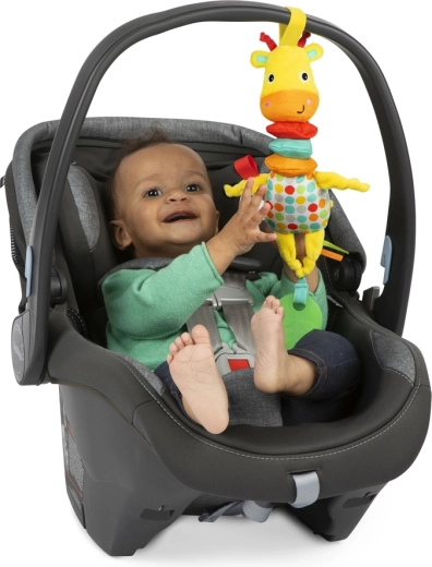 Praktische Befestigung am Kinderwagen und an der Babyschale
