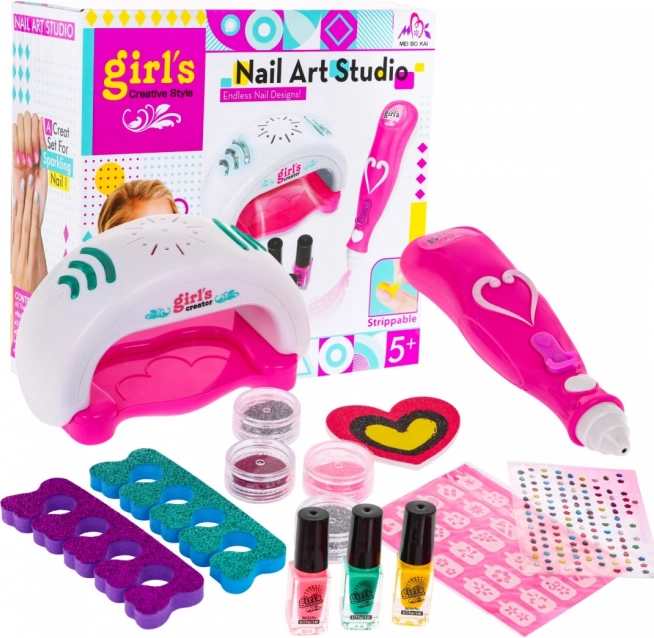 Kindernagelset zur Dekoration mit LED-Trockner