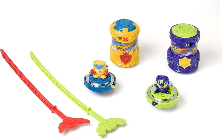 Praktische Arena mit Platz für Figuren