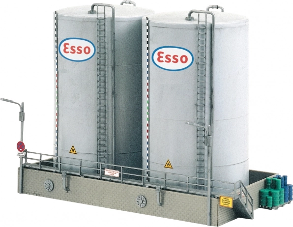 Hohe Tanklager der Pumpstation