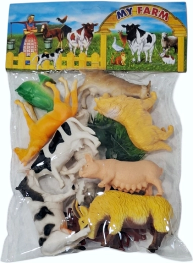 Set mit Figuren von Bauernhoftieren