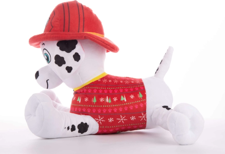 Festlicher Look mit Pullover und Helm