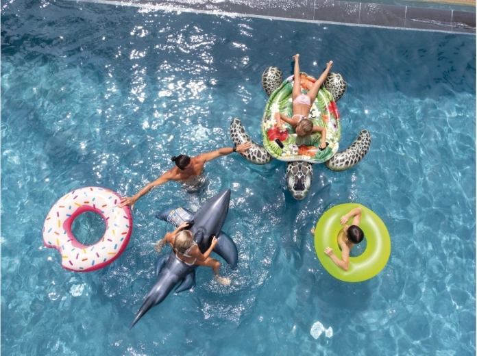 Komfortable Fläche zum Liegen und Spielen