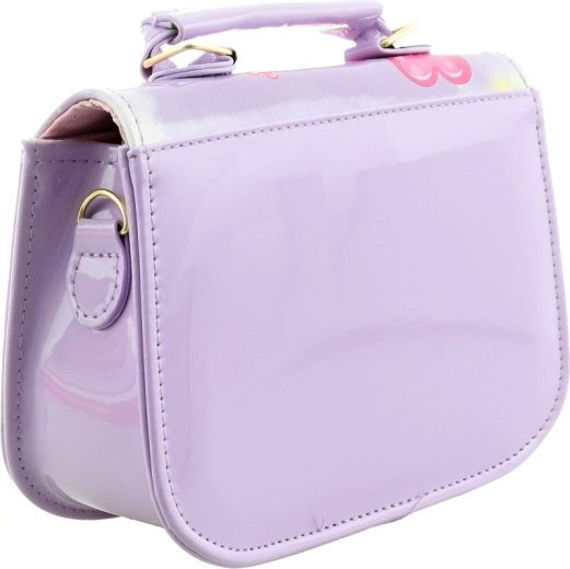 Fester Henkel und robuste Nähte