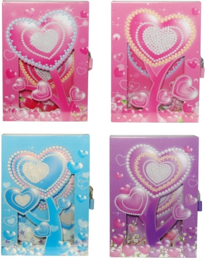 farbiges Tagebuch mit Herz und Schloss in Hardcover-Bindung