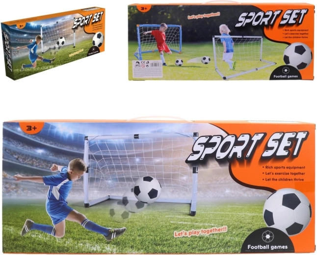 Fußballtore mit Ball