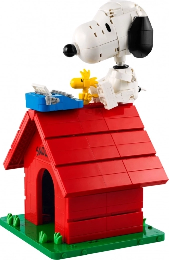 Beweglicher Snoopy und mehrere Szenen zum Ausstellen