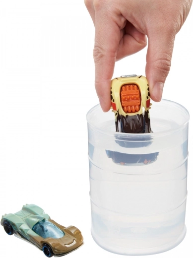 Design-Enthüllung im Wasser