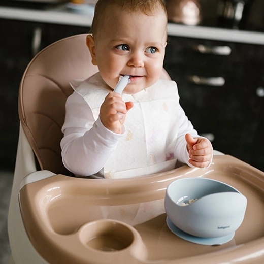 Unterstützt selbstständiges Essen