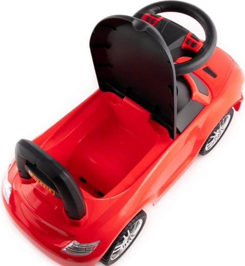 Staufach unter dem Sitz