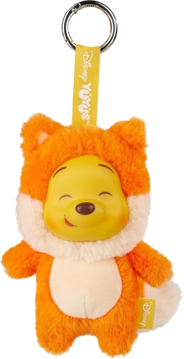 Winnie Puuh in niedlichen Kostümen