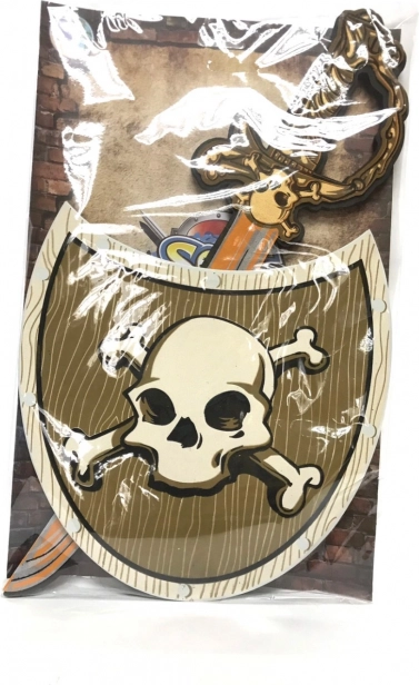 Schaumschwert und Schild Pirat