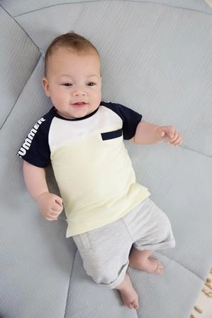 Farblich abgestimmtes Sommer-Outfit von Dirkje