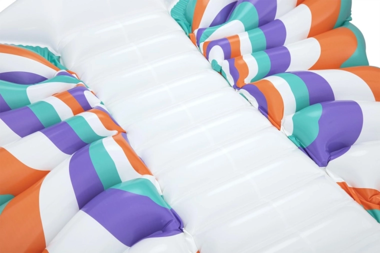 Komfortable Stfctze dank gerippter Mittelzone