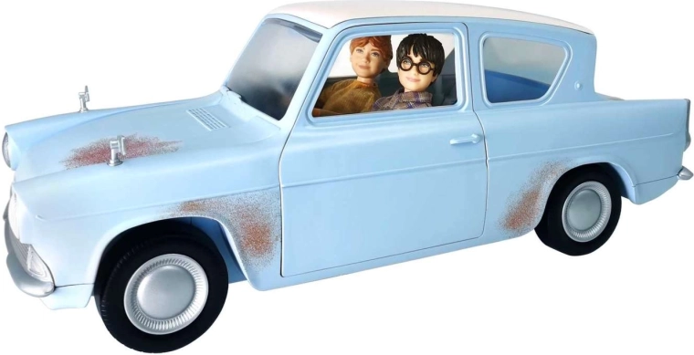 Legendärer Ford Anglia mit zu öffnenden Türen